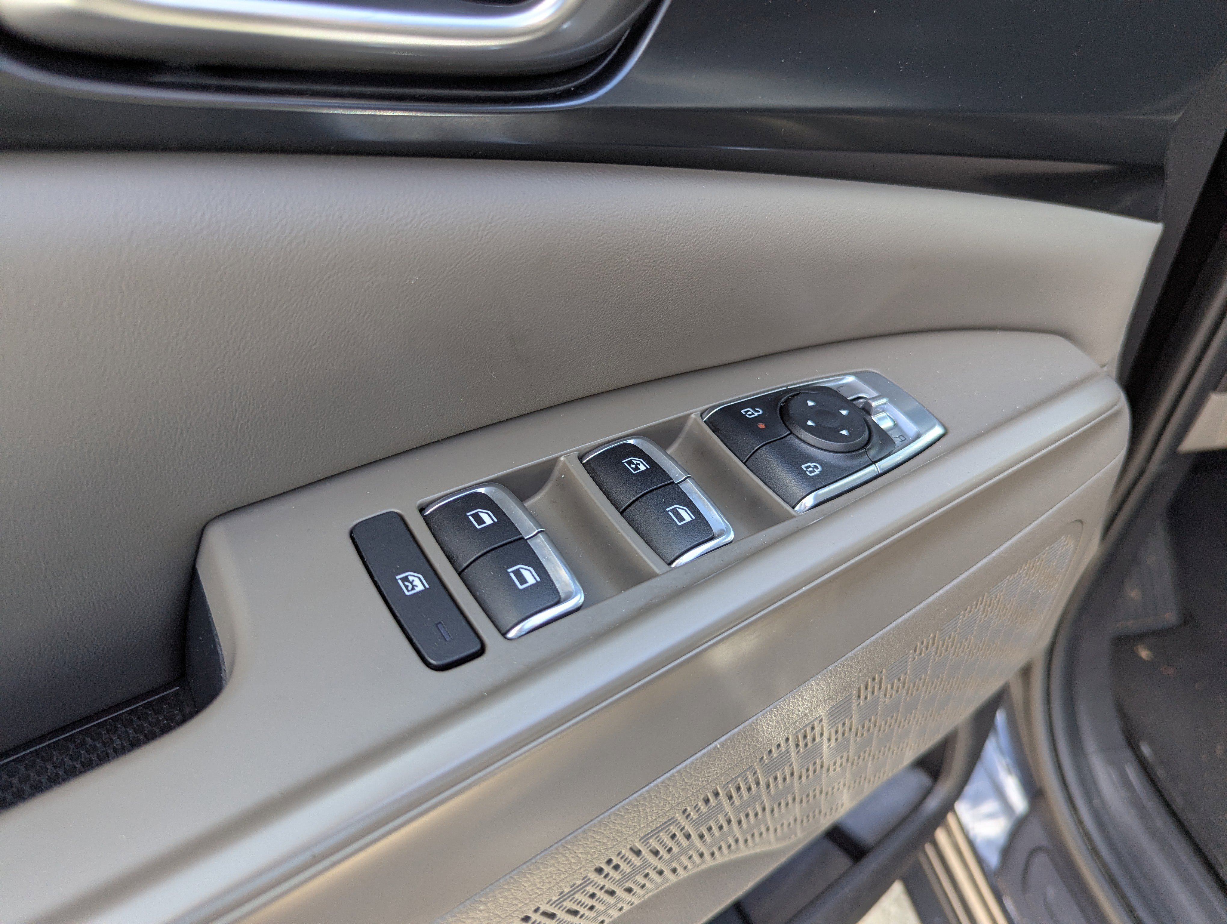 Certified 2025 Kia Carnival image 20