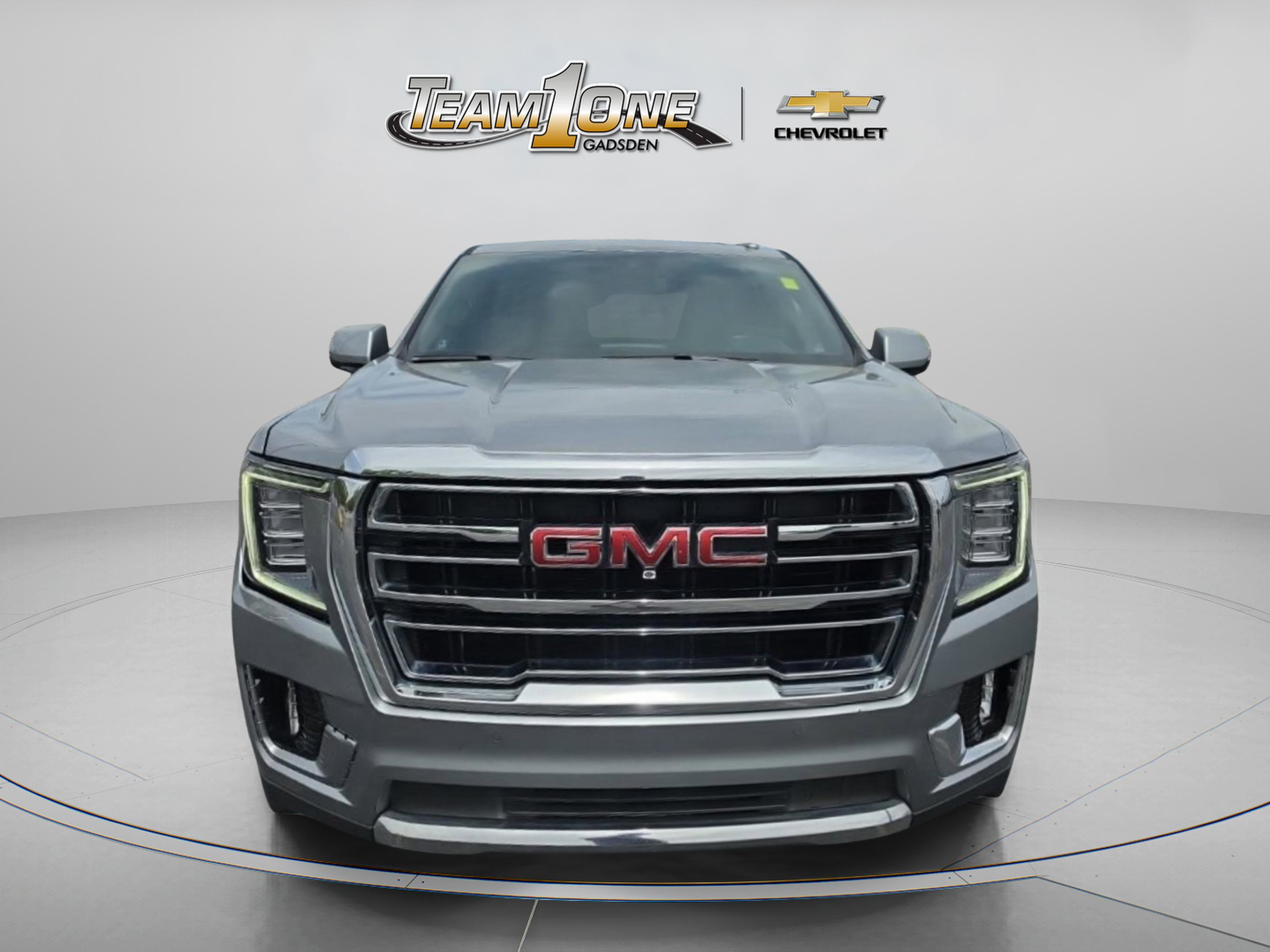 Used 2023 GMC Yukon SLT w/ SLT Premium Package RWD image 2