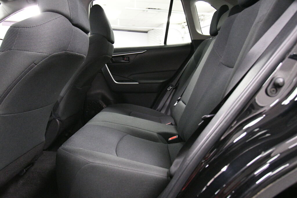 Certified 2024 Toyota RAV4 LE image 19