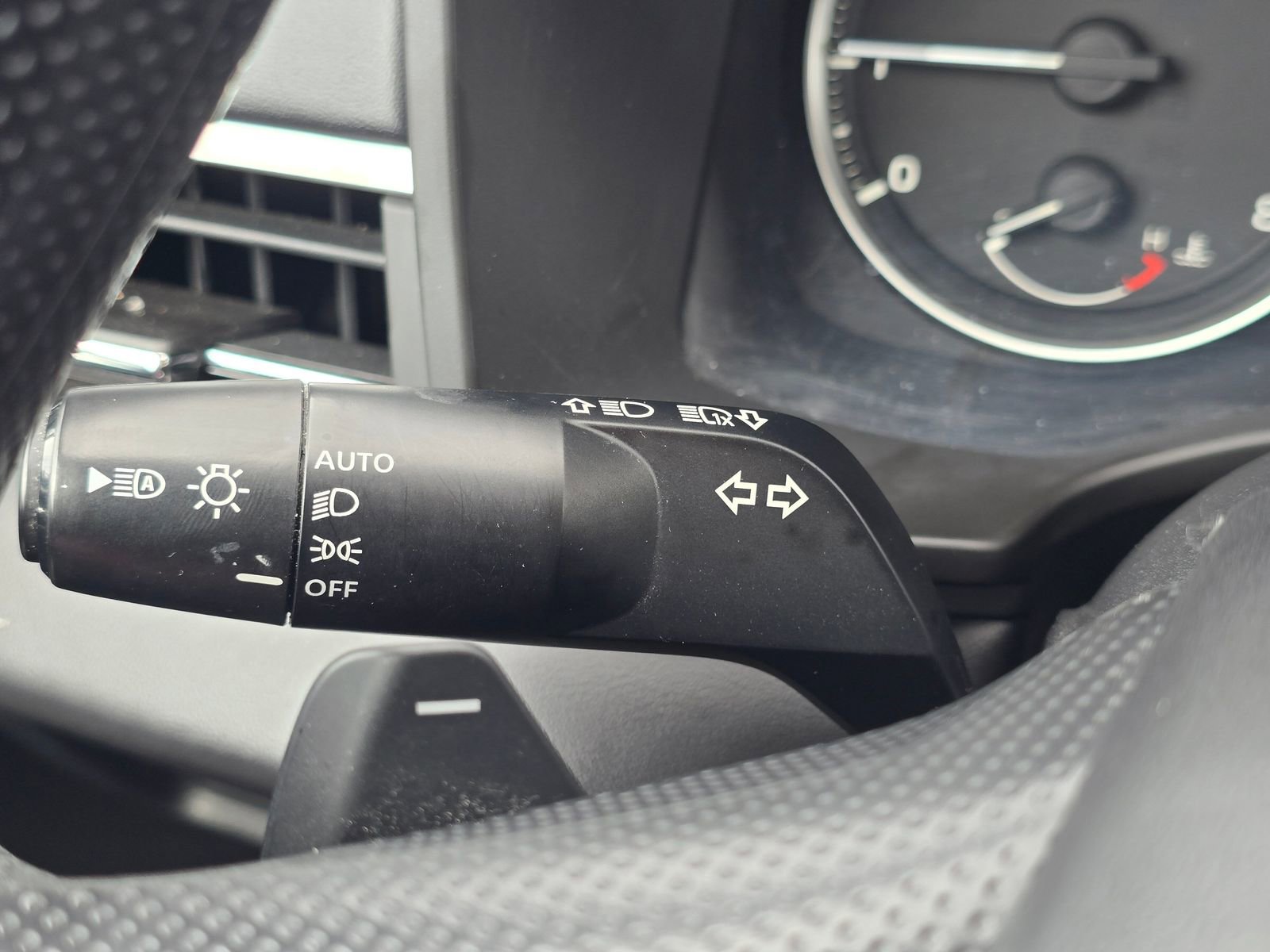 Used 2022 Mitsubishi Outlander ES AWD/4WD image 22