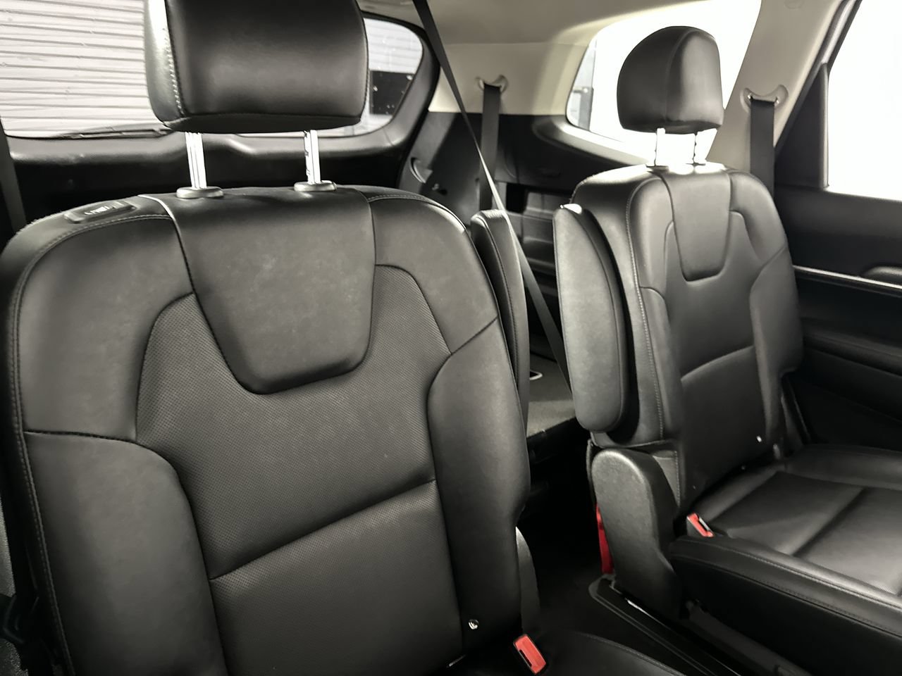 Certified 2022 Kia Telluride S FWD image 22