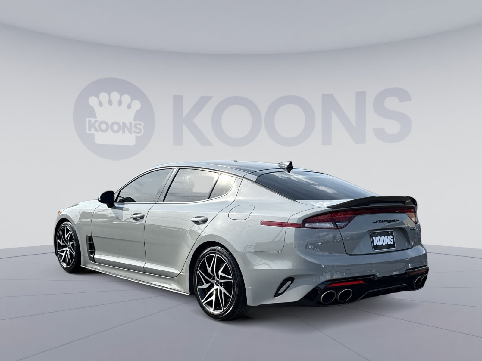 Used 2022 Kia Stinger GT-Line RWD image 4