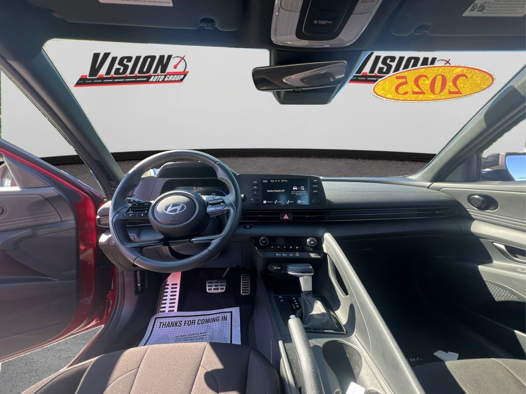 Certified 2025 Hyundai Elantra Sport w/ Cargo Package FWD image 19