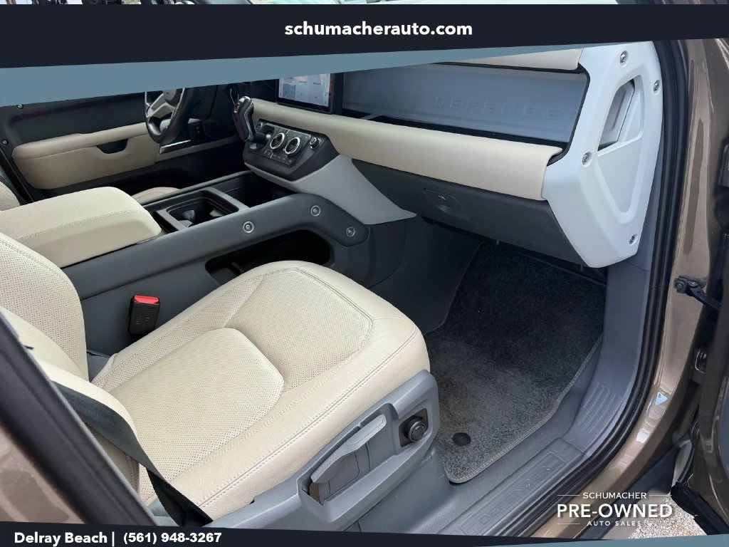 Used 2023 Land Rover Defender 110 S AWD/4WD image 16