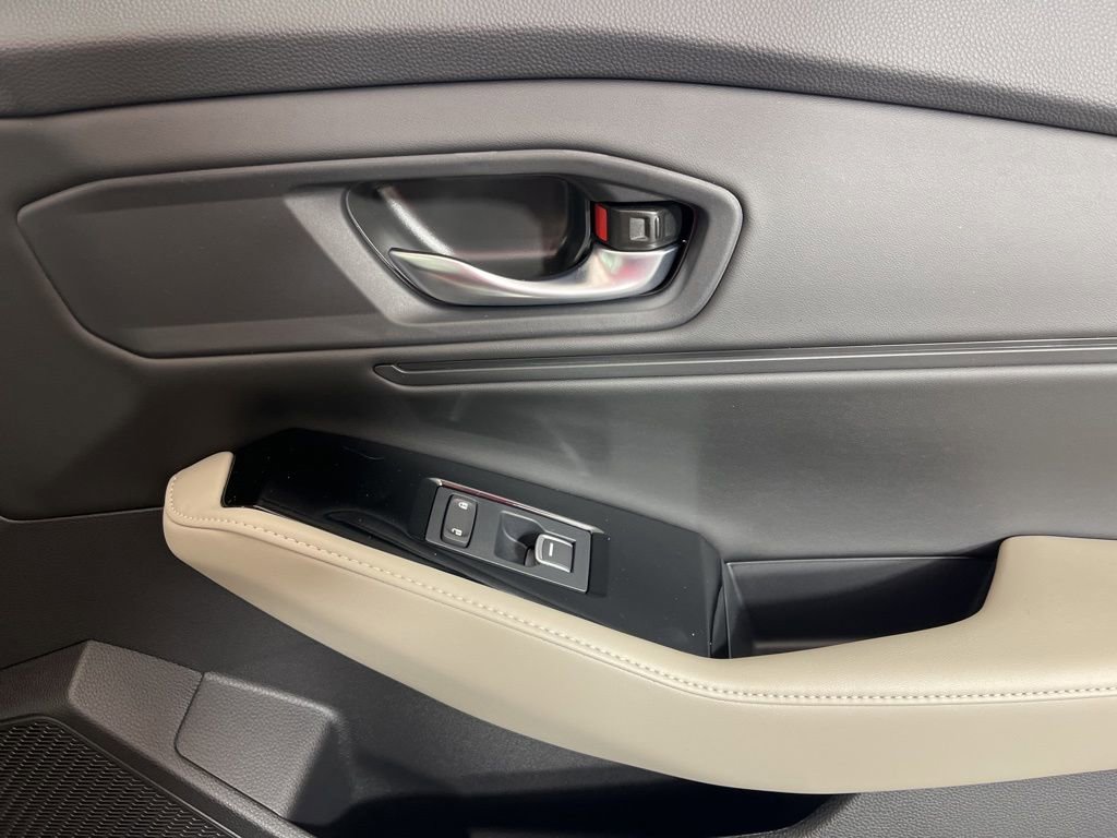 New 2026 Honda Accord Touring image 9