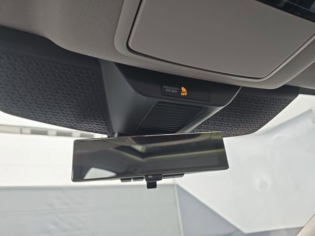 Used 2023 Nissan Ariya image 45