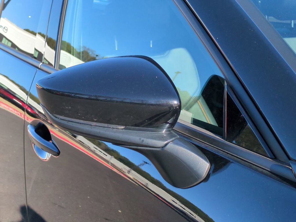 Used 2025 MAZDA CX-50 AWD 2.5 Hybrid w/ Premium Pkg image 12