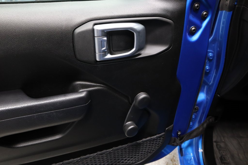 Used 2024 Jeep Wrangler Sport image 22