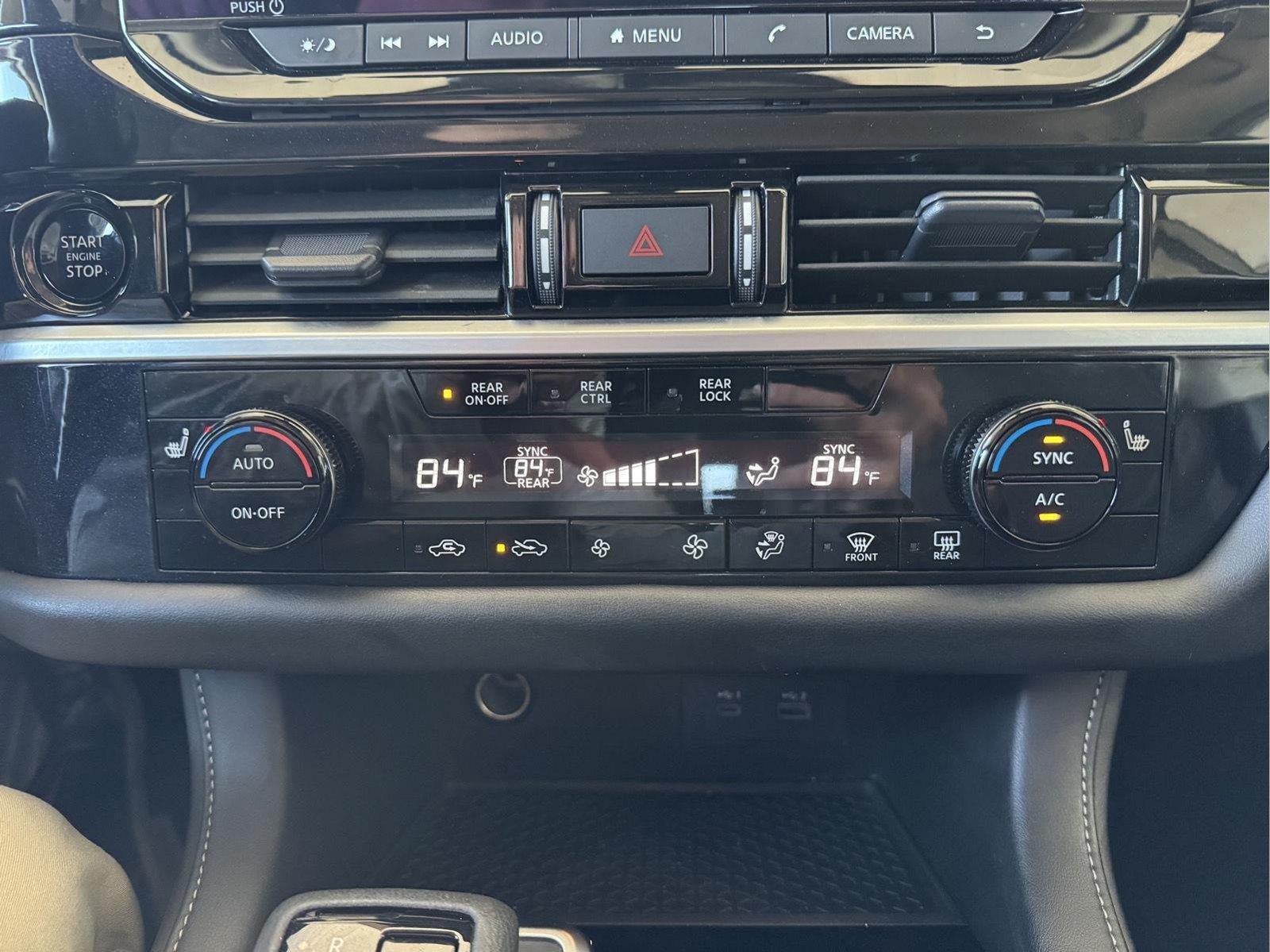 Used 2025 Nissan Pathfinder SV FWD image 17