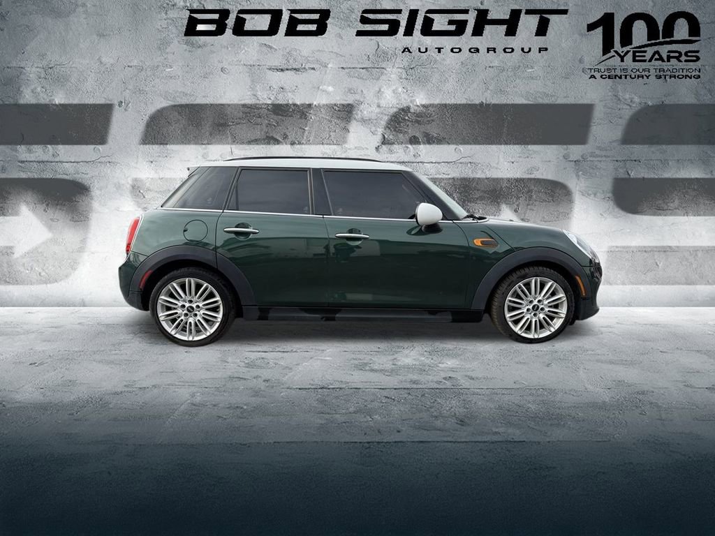 Used 2017 MINI Cooper 4-Door Hardtop image 11