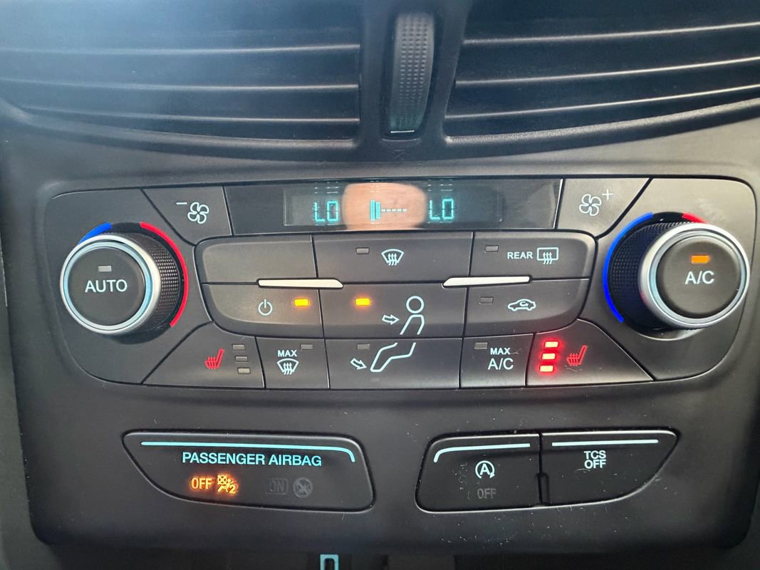 Used 2018 Ford Escape SE w/ SE Sync 3 Package image 49