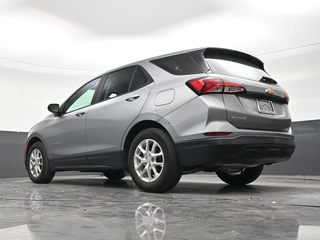 Used 2024 Chevrolet Equinox LS FWD image 22