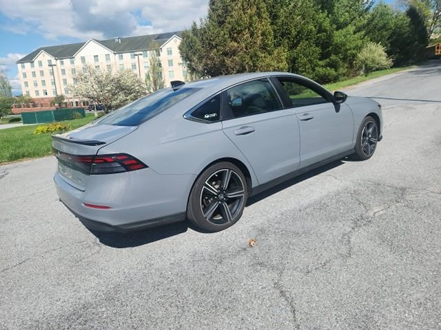 Used 2023 Honda Accord Sport image 5