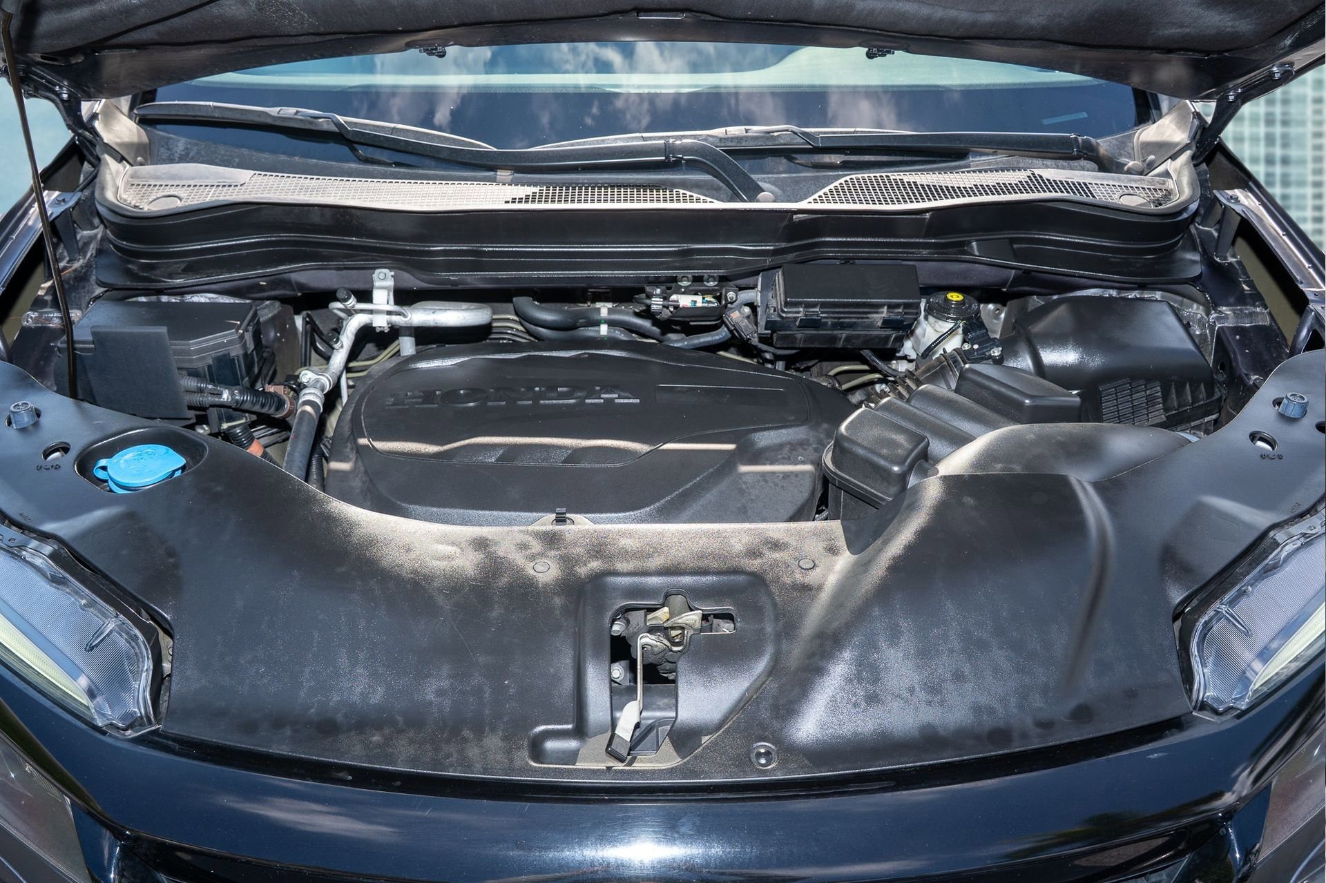 Certified 2021 Honda Passport Sport image 37