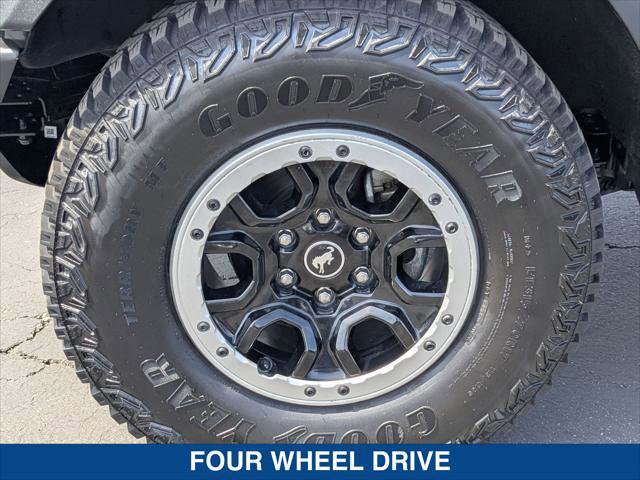 Used 2021 Ford Bronco Black Diamond w/ Sasquatch Package AWD/4WD image 9