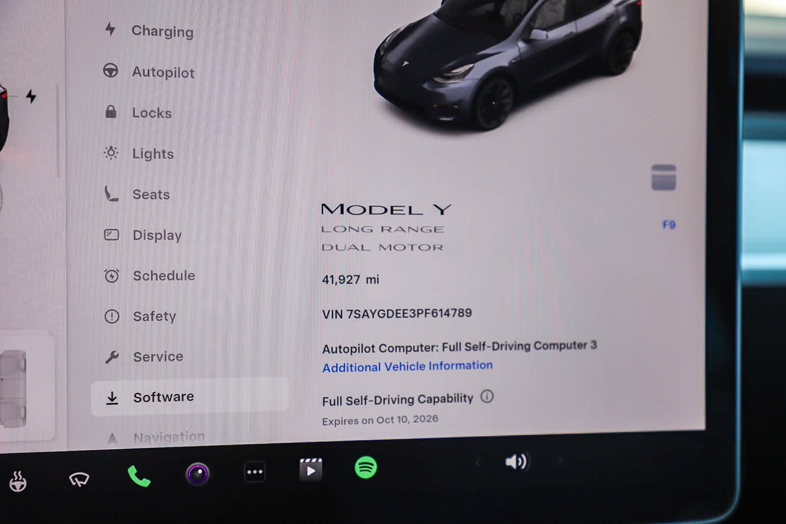 Used 2023 Tesla Model Y Long Range AWD/4WD image 24
