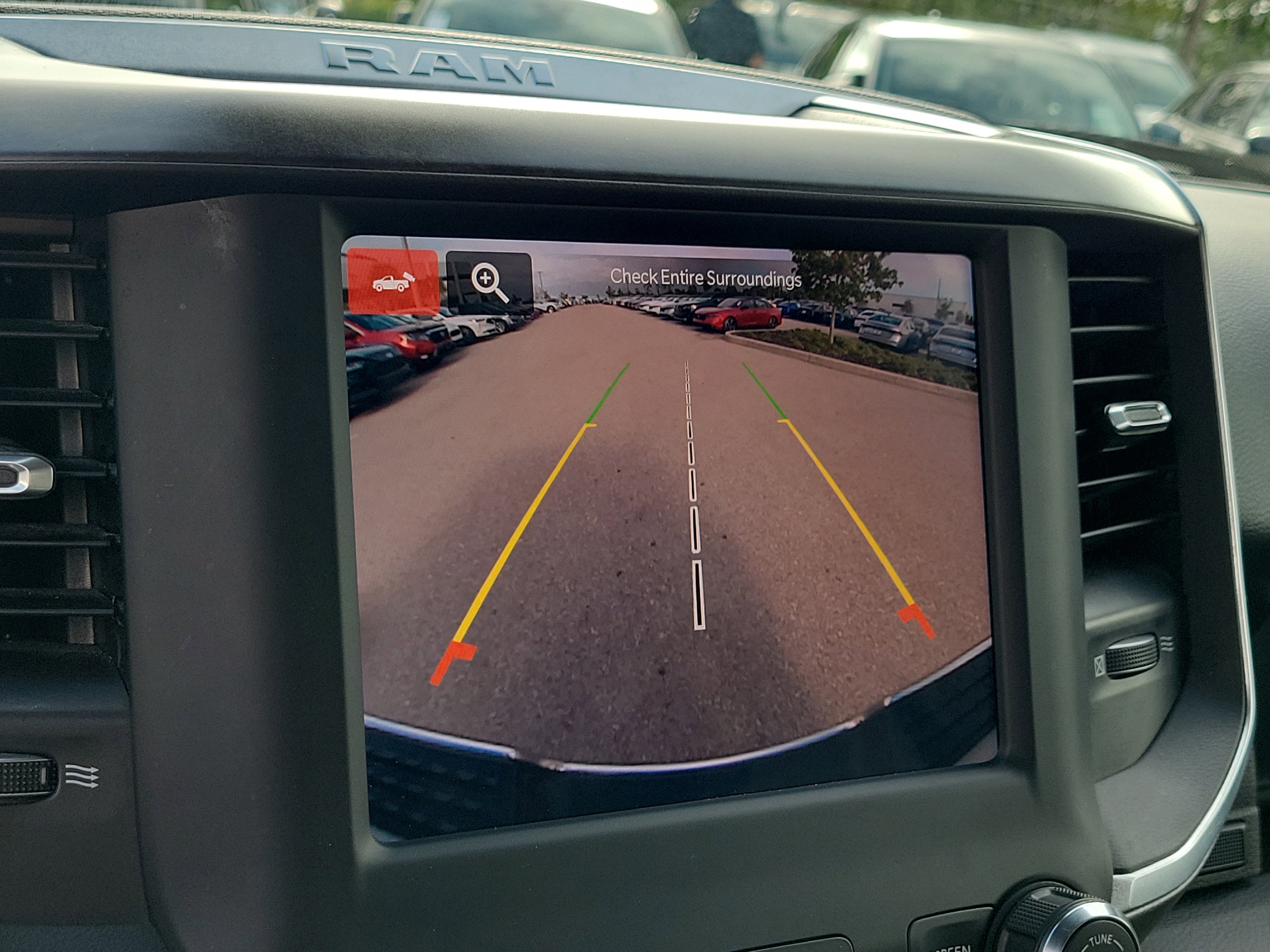 Used 2024 RAM 2500 Big Horn image 28