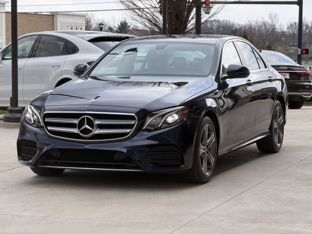 Used 2020 Mercedes-Benz E 350 4MATIC Sedan image 10