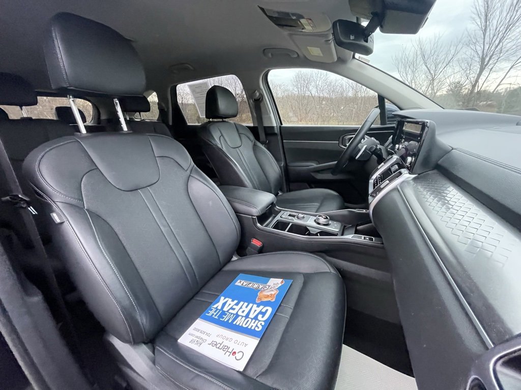 Certified 2023 Kia Sorento EX image 11