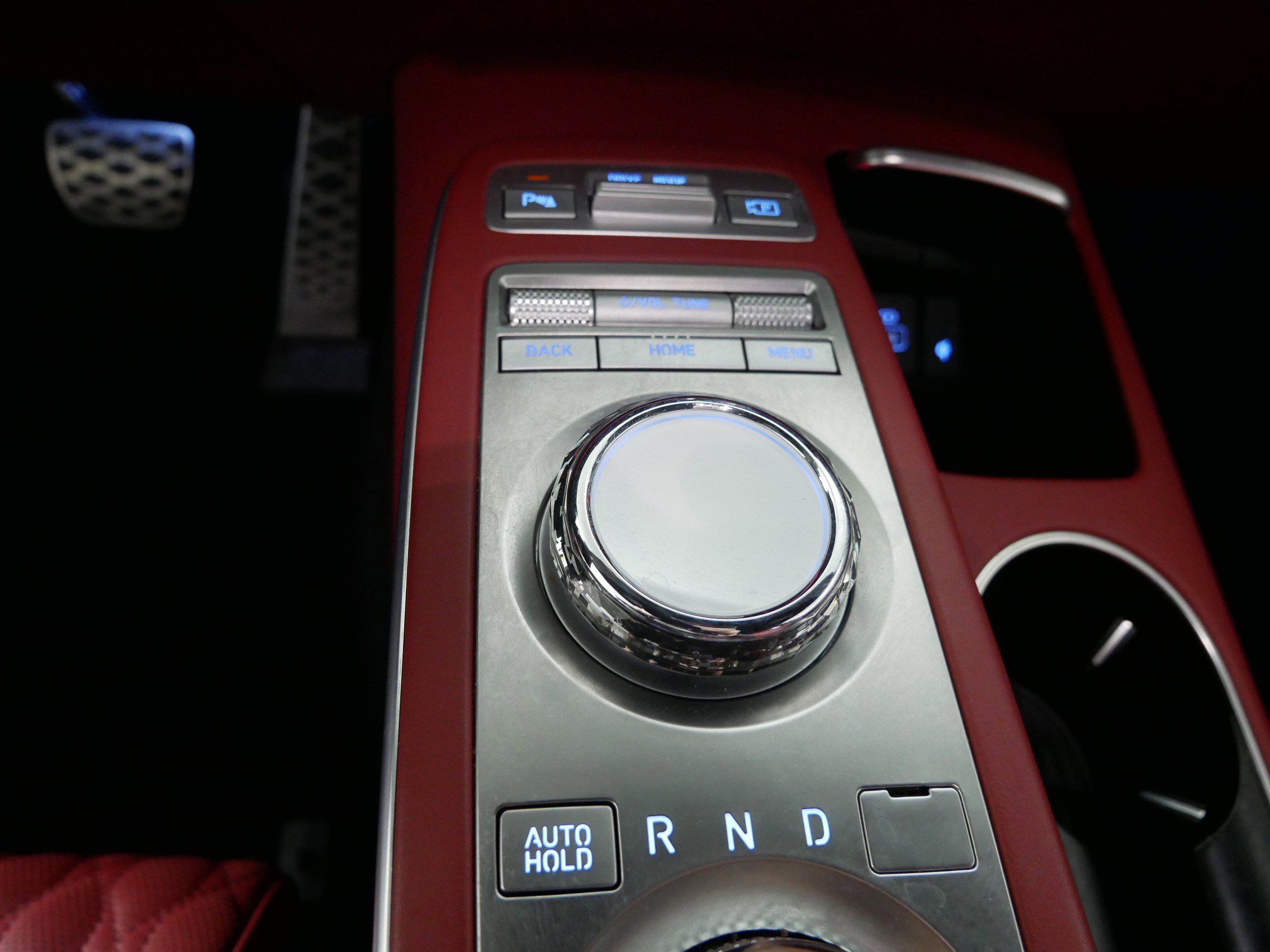 Used 2023 Genesis GV70 3.5T Sport w/ Sport Prestige Package image 29