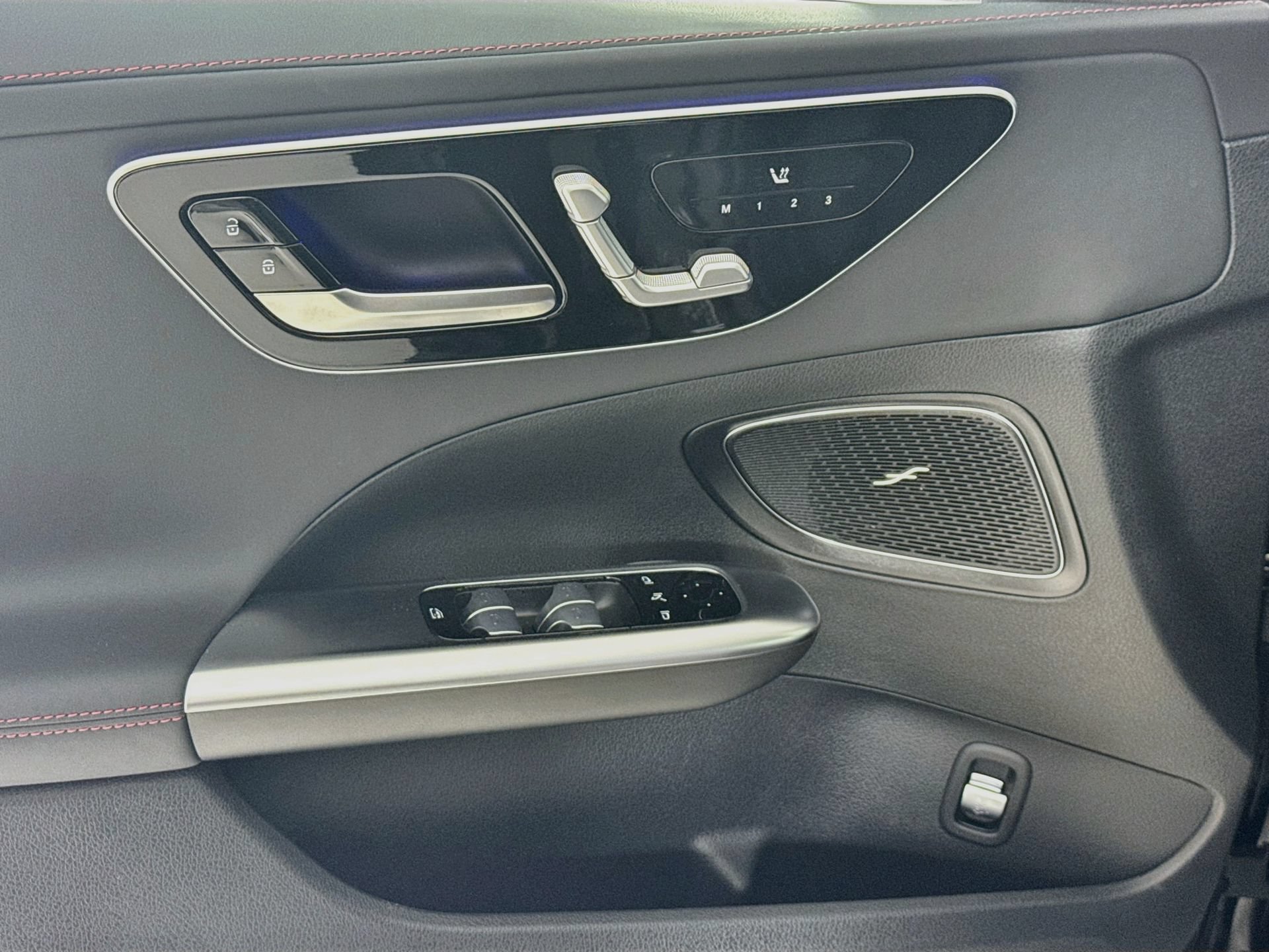 New 2026 Mercedes-Benz C 43 AMG 4MATIC Sedan image 19