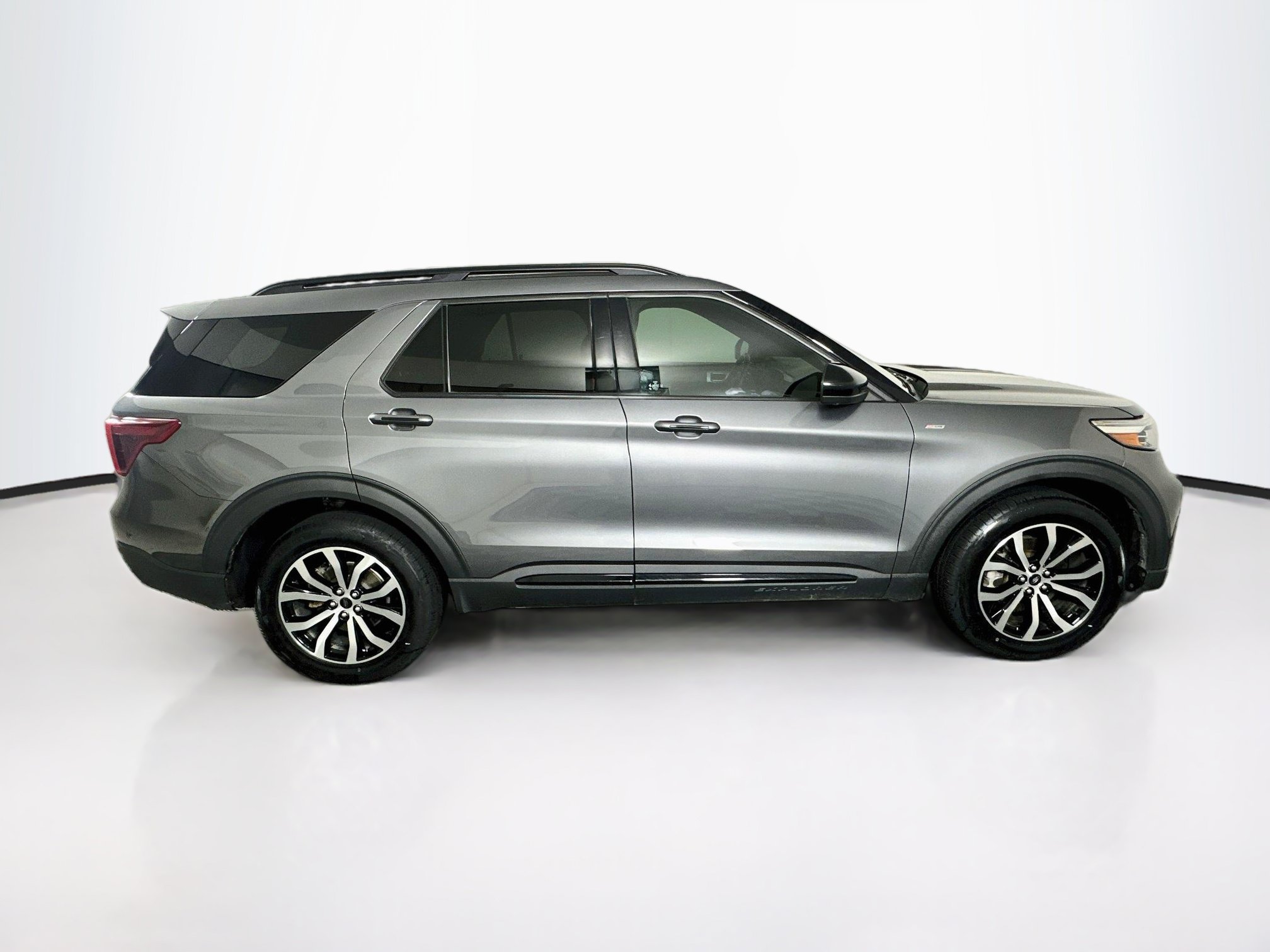Used 2022 Ford Explorer ST-Line AWD/4WD image 10