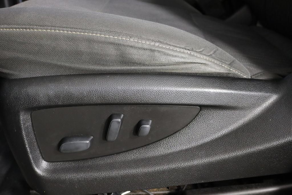 Used 2019 Chevrolet Tahoe 2WD w/ Remote Keyless Entry Package image 17