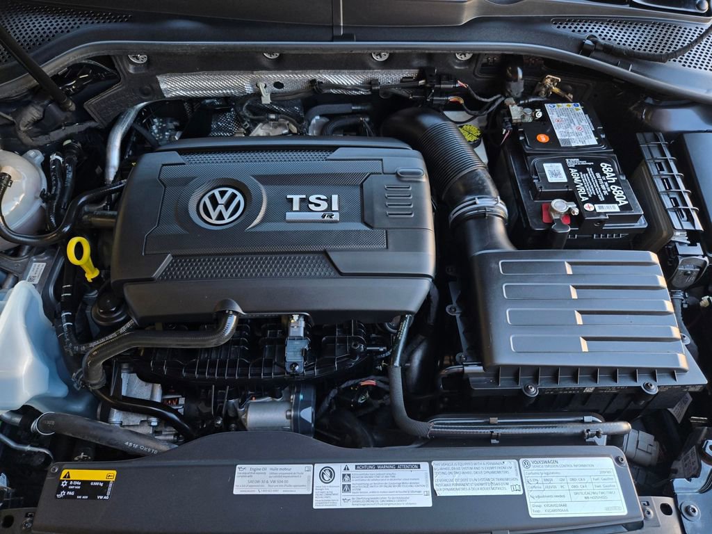 Used 2019 Volkswagen Golf R 4-Door image 33