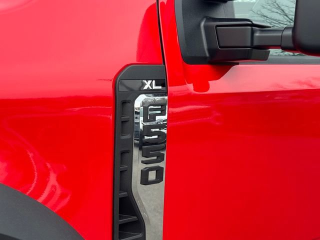 New 2026 Ford F550 4x4 Regular Cab Super Duty image 7