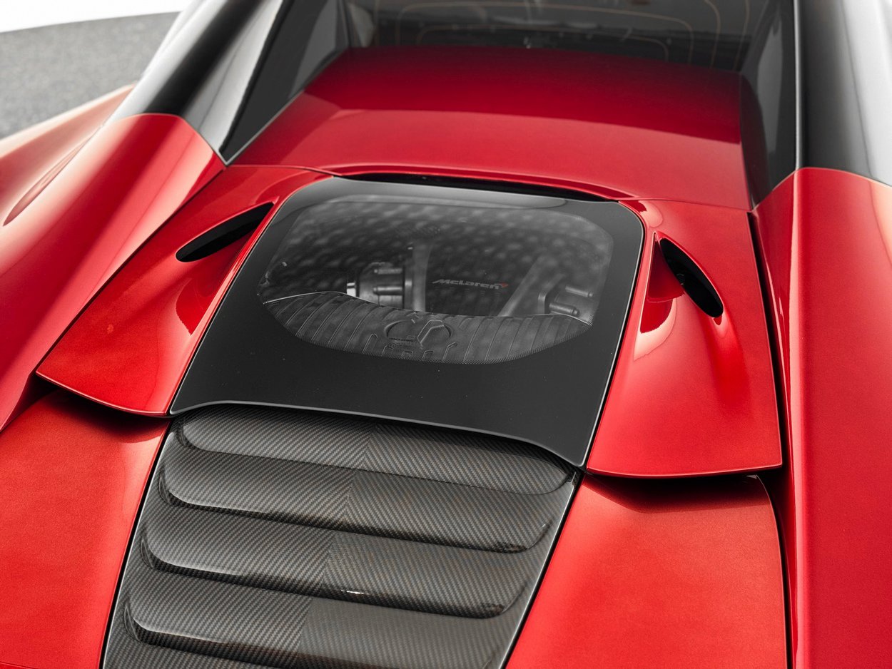 Used 2015 McLaren 650S Spider image 46