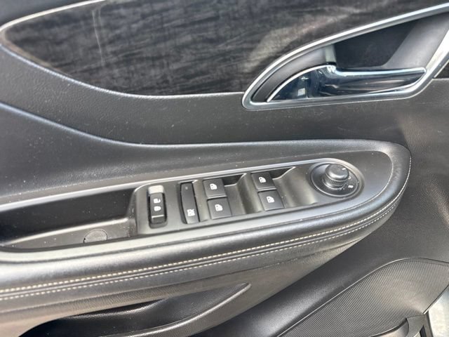 Used 2016 Buick Encore FWD image 17