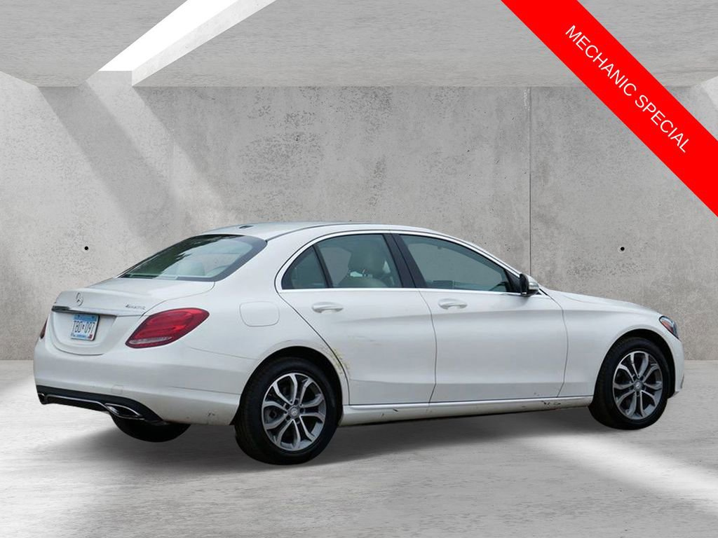 Used 2015 Mercedes-Benz C 300 4MATIC Sedan image 3