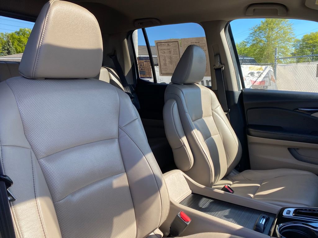 Used 2019 Honda Ridgeline RTL-E image 19