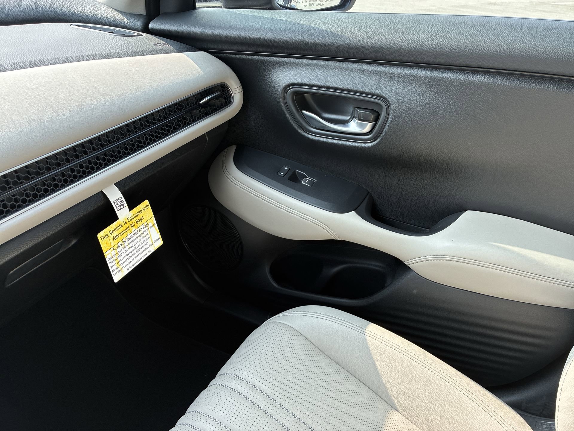 Certified 2026 Honda HR-V EX-L image 33