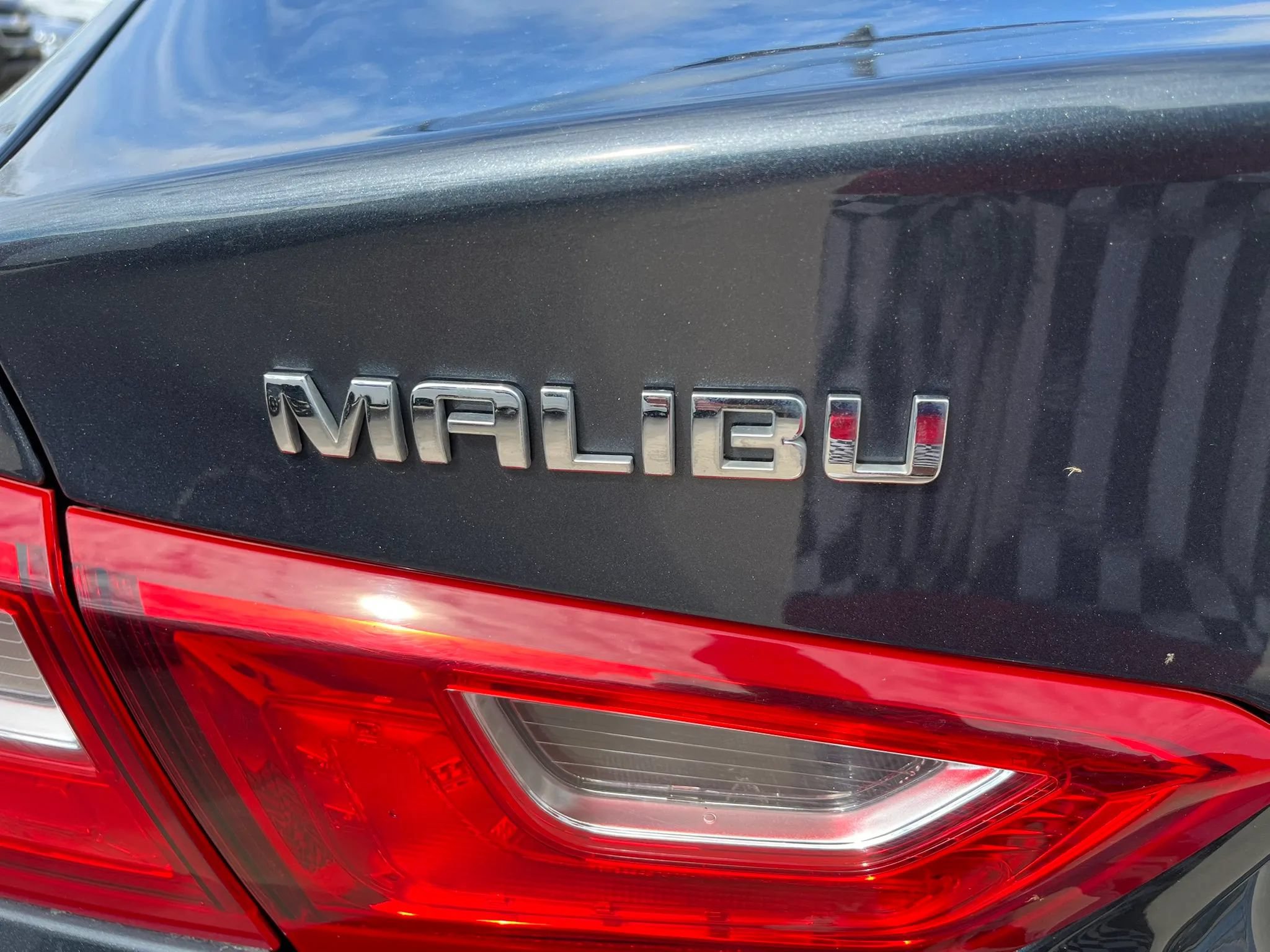 Used 2020 Chevrolet Malibu LS FWD image 7