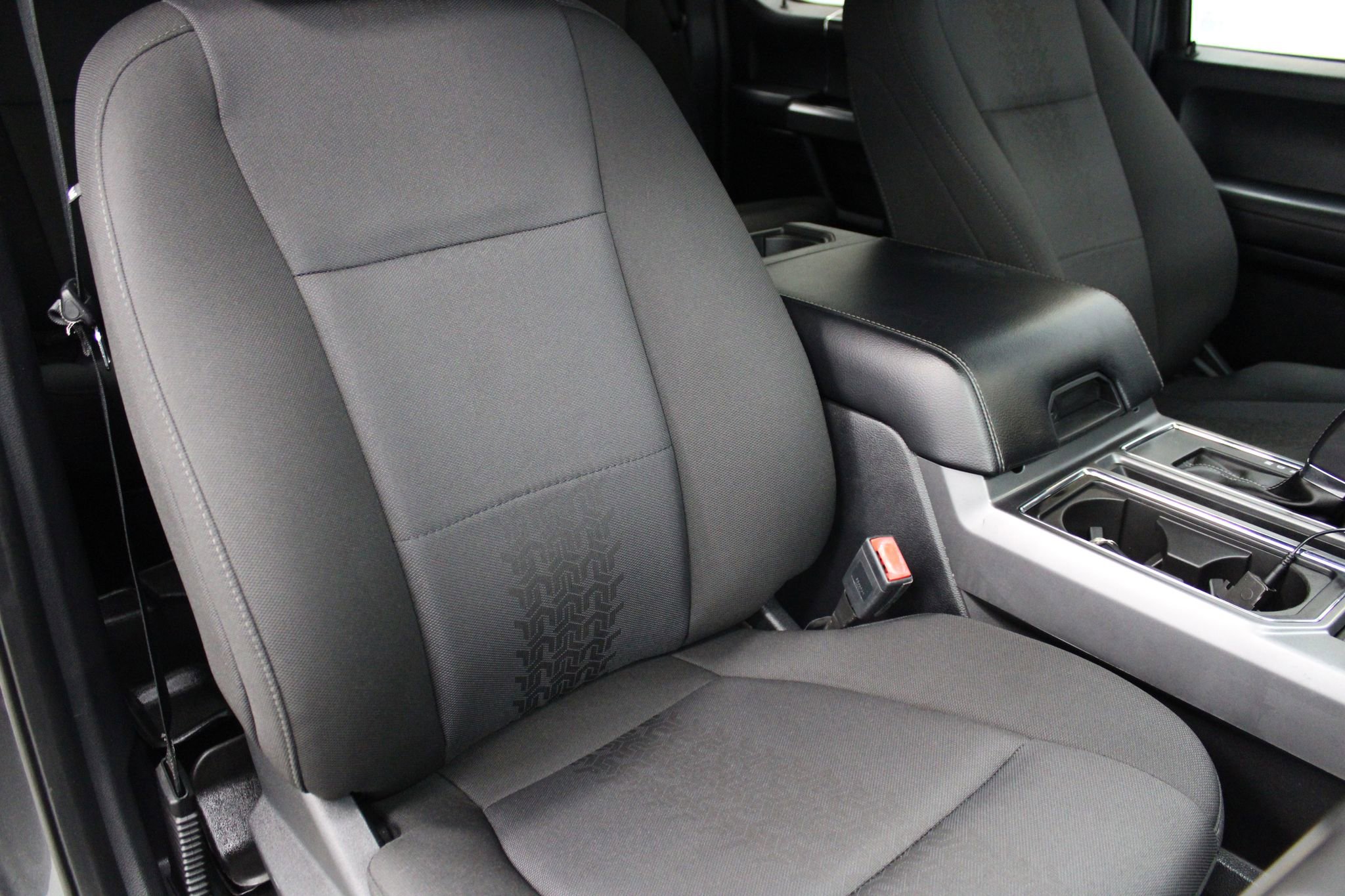 Used 2018 Ford F150 XLT w/ Equipment Group 302A Luxury image 25