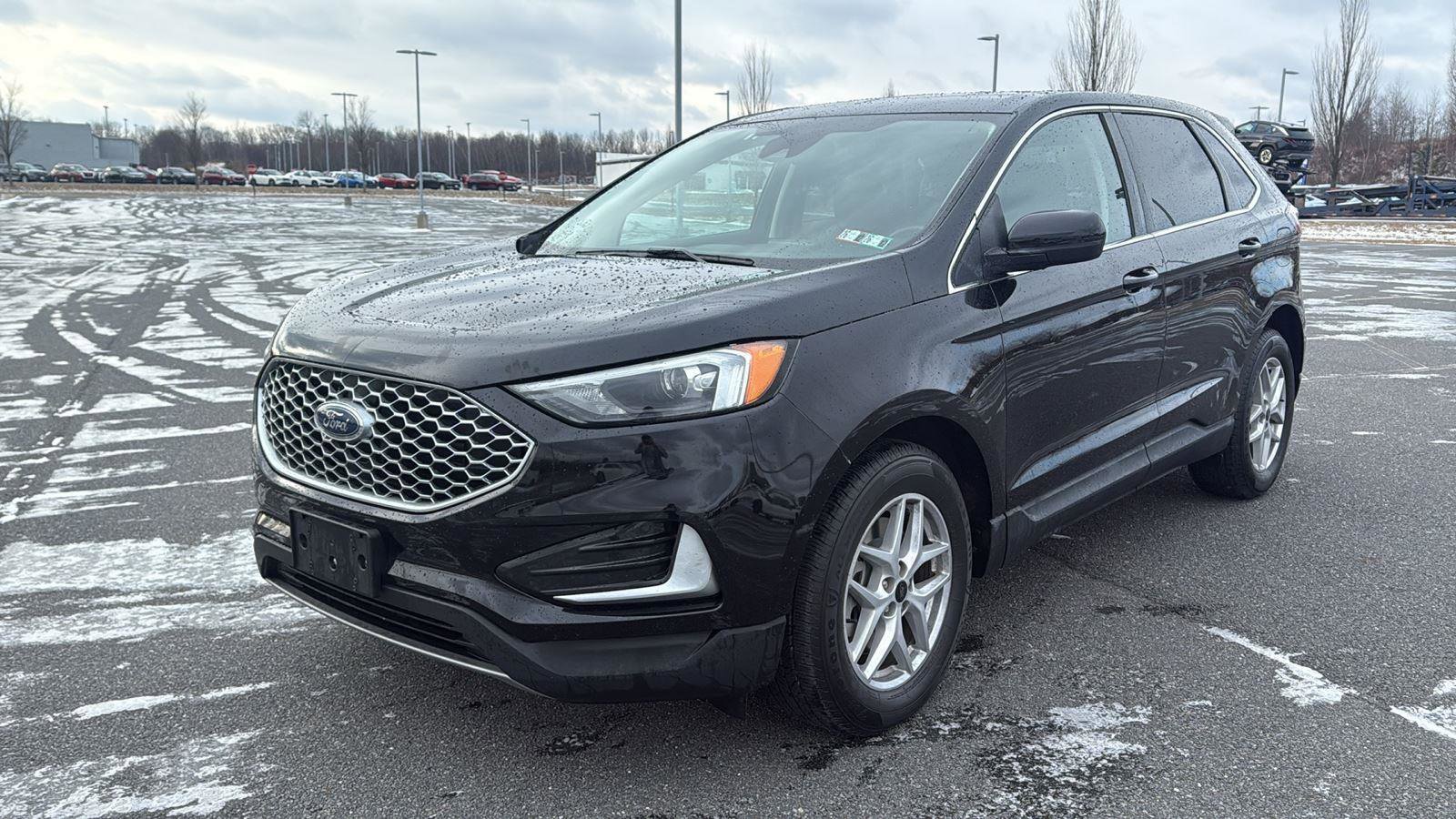 Used 2023 Ford Edge SEL image 15