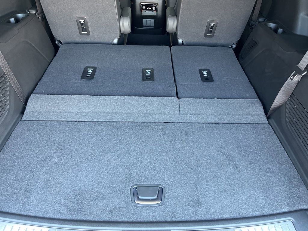 New 2025 Chevrolet Tahoe Premier image 24