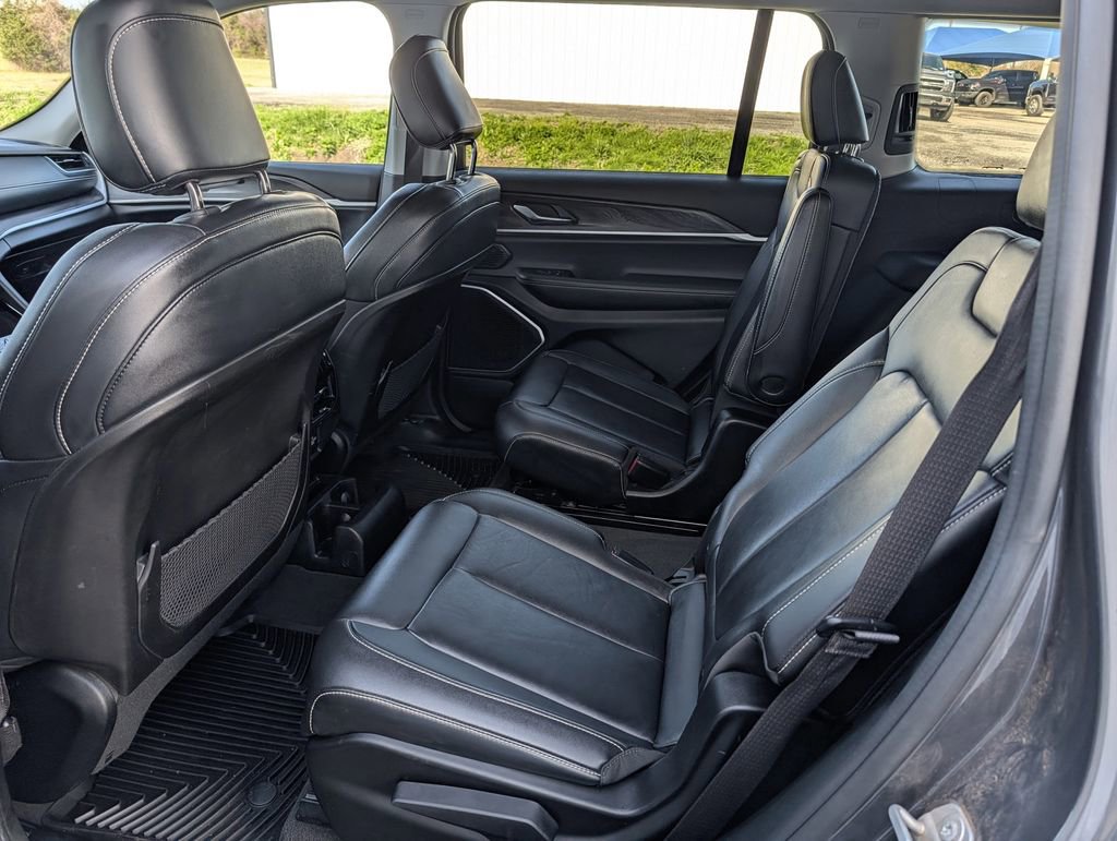 Used 2022 Jeep Grand Cherokee L Limited image 28