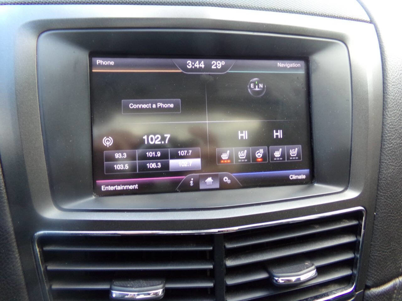 Used 2014 Lincoln MKT AWD w/ Equipment Group 201A image 71