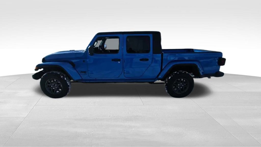 New 2026 Jeep Gladiator Sport image 5