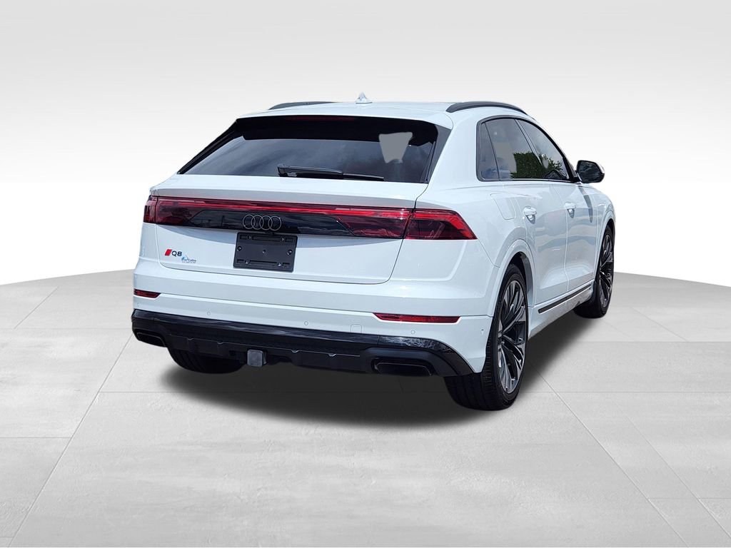 Used 2025 Audi Q8 Prestige w/ Prestige Package AWD/4WD image 6
