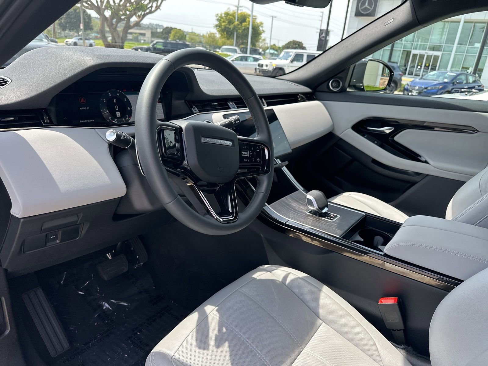 Certified 2026 Land Rover Range Rover Evoque S image 15