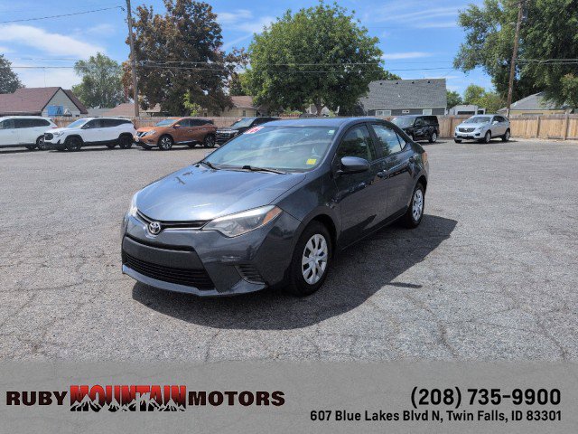 Used 2016 Toyota Corolla LE FWD image 3