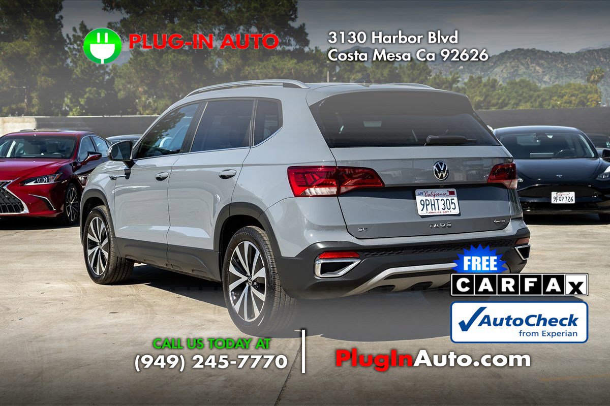 Used 2022 Volkswagen Taos SE w/ Panoramic Sunroof Package AWD/4WD image 3