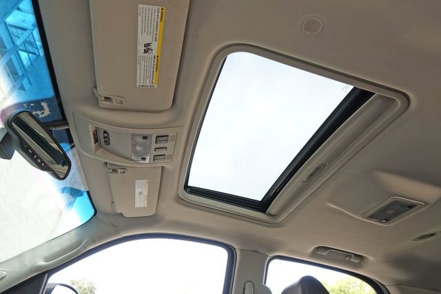 Used 2007 Cadillac Escalade 2WD w/ Information Package image 39