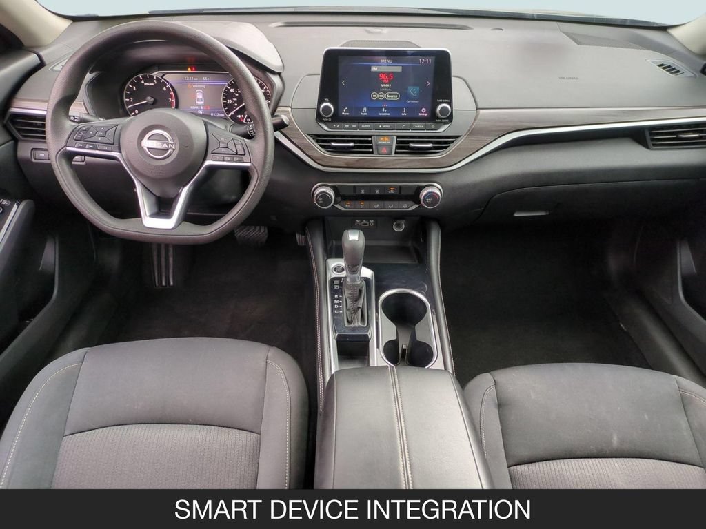 Used 2023 Nissan Altima 2.5 SV FWD image 13