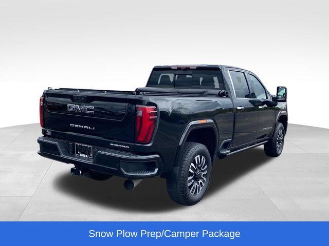 Used 2024 GMC Sierra 3500 Denali Ultimate AWD/4WD image 3