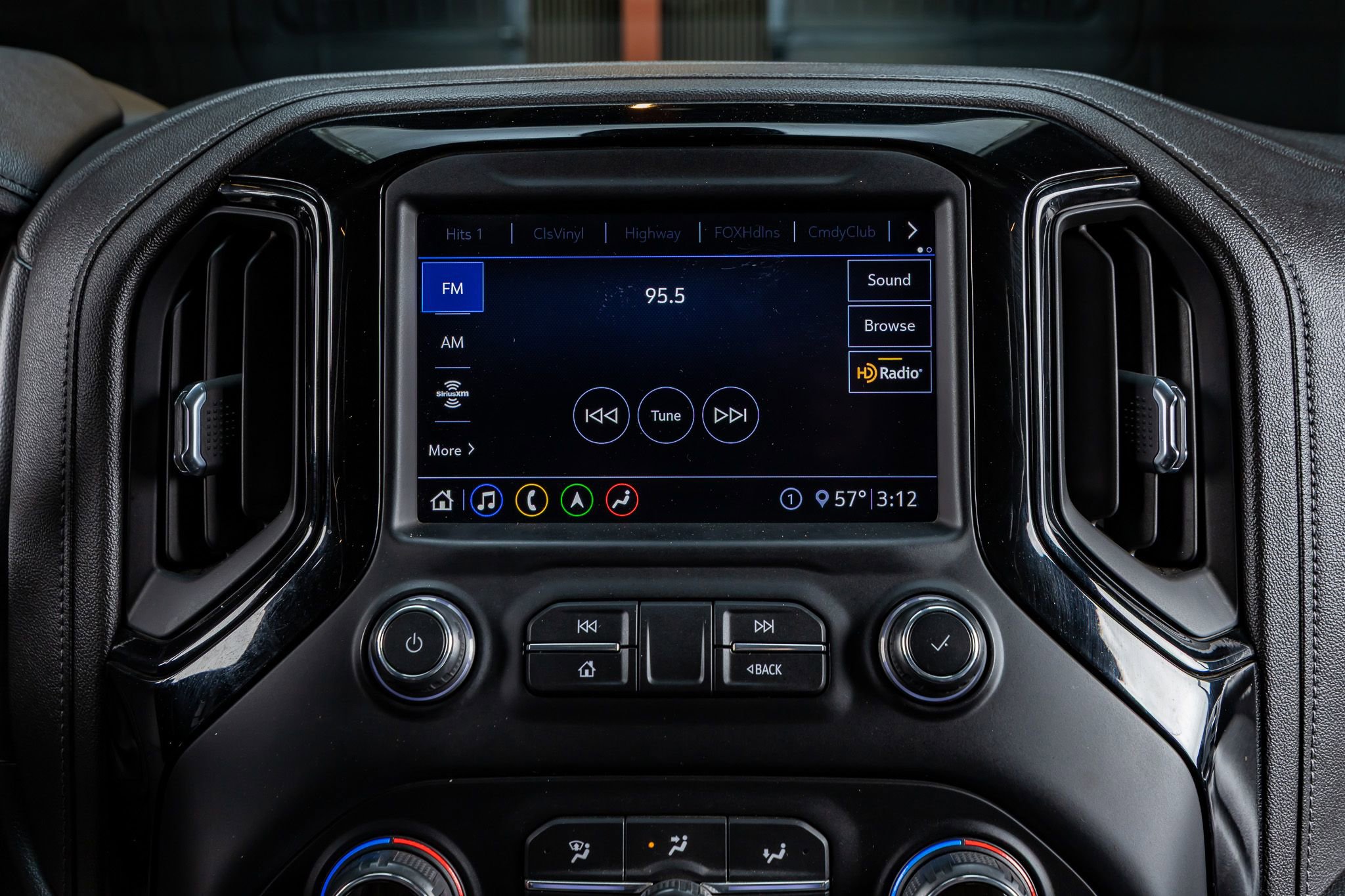 Used 2020 Chevrolet Silverado 2500 LTZ w/ LTZ Premium Package image 21