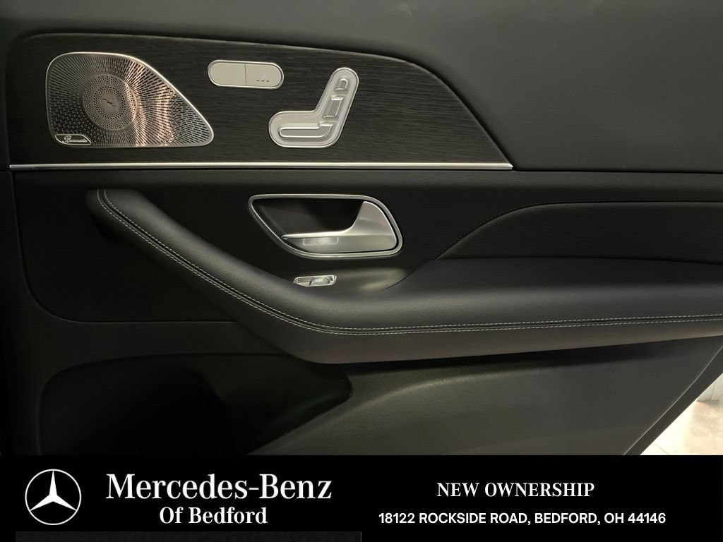 Used 2026 Mercedes-Benz GLS 580 4MATIC image 18